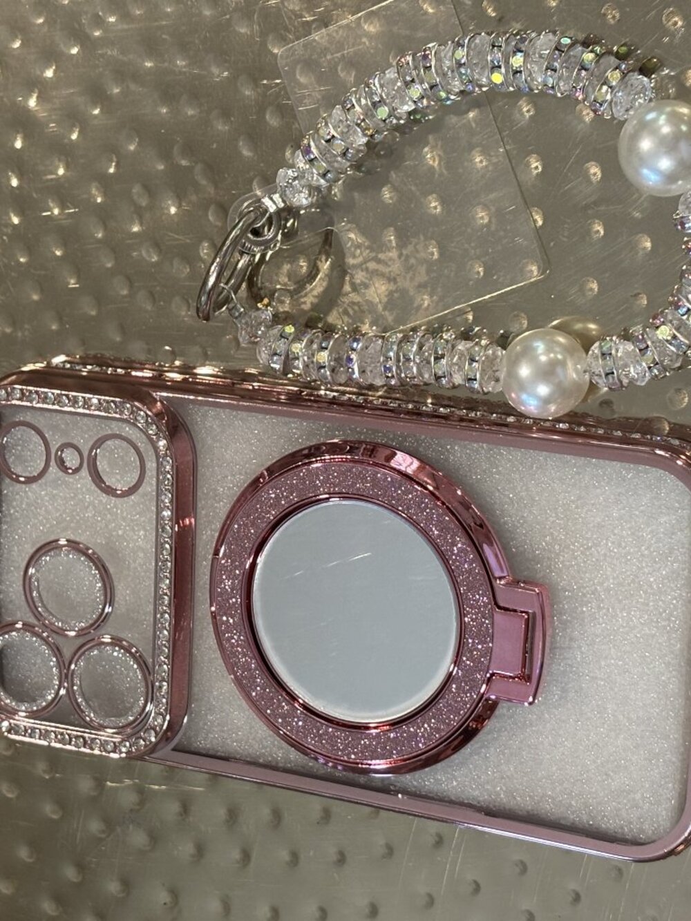 NIB Pink Glitter Magnetic Case & Rhinestone Pearl Wristlet Set iPhone 17 Pro